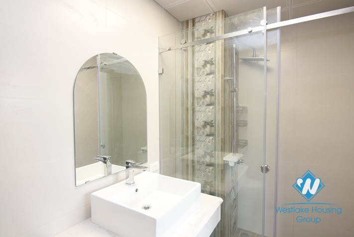 A beautiful and luxury villa for rent in Vinhome Riverside - Long Bien